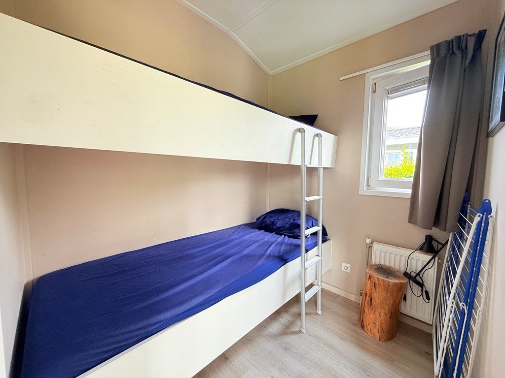 Vrijstaande woning te koop: Burgemeester Dalenbergstraat 50-455, West-Graftdijk