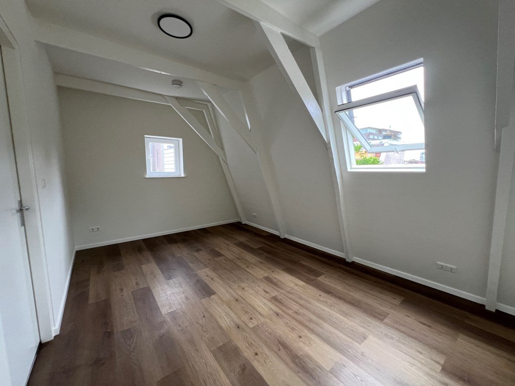 Woning te huur: Oostersingel, Groningen