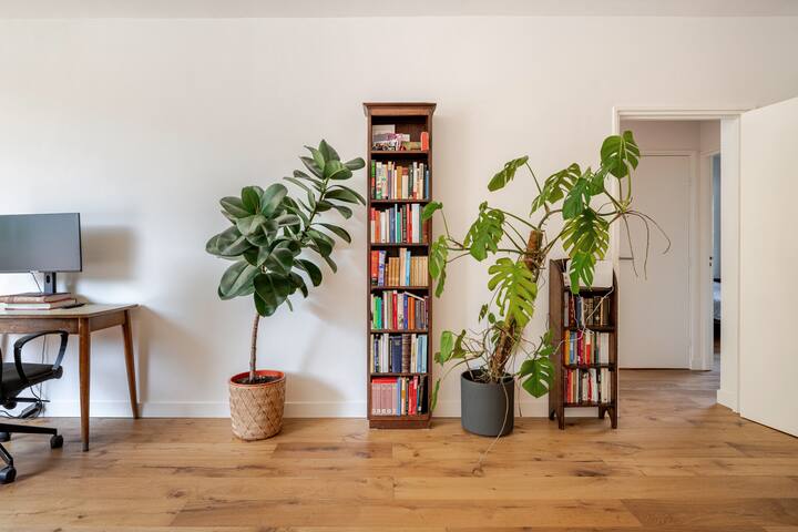 Appartement te huur: Kamerlingh Onneslaan 48, Amsterdam