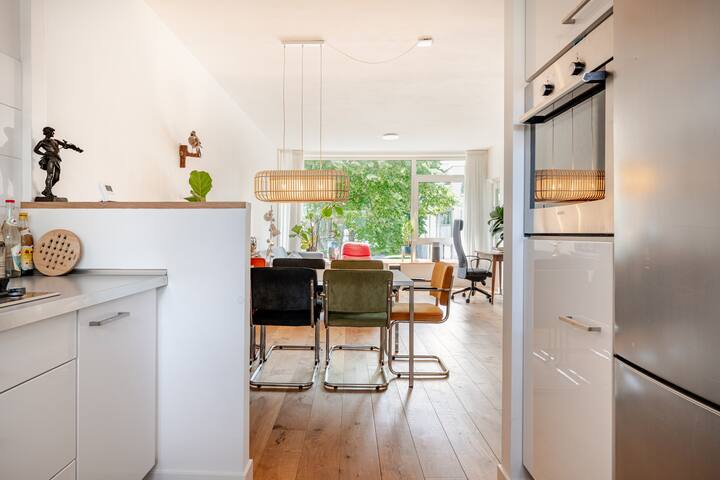 Appartement te huur: Kamerlingh Onneslaan 48, Amsterdam