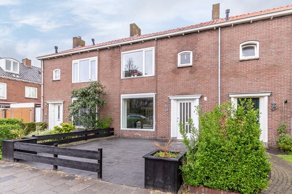 Huis te koop Sportlaan 7 in Den Helder voor € 190.000 k.k.