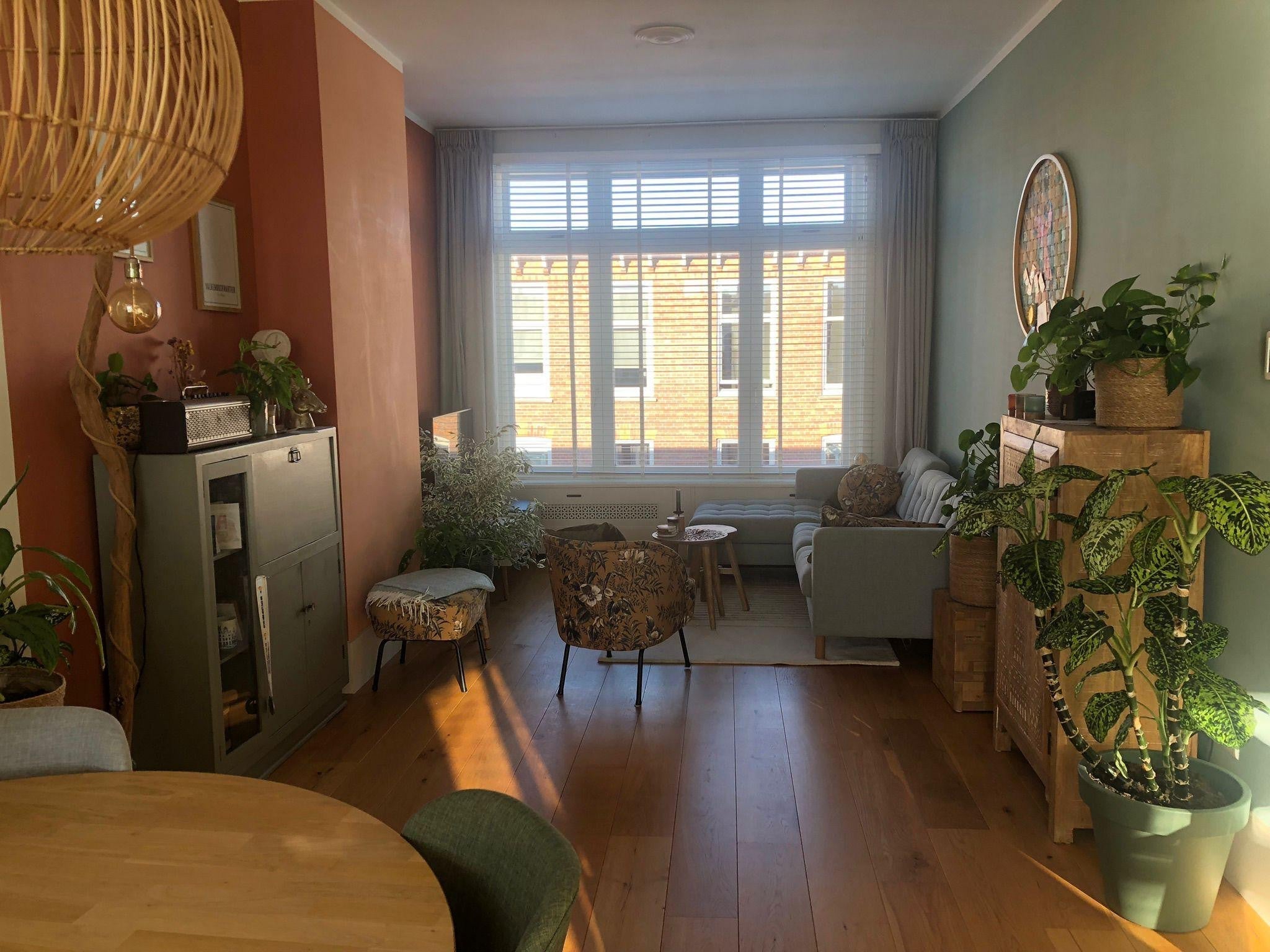 Appartement Hendrik van Deventerstraat in Den Haag