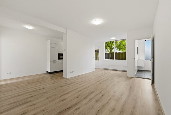 Appartement dr. Abraham Kuyperstraat 13 in Vlaardingen