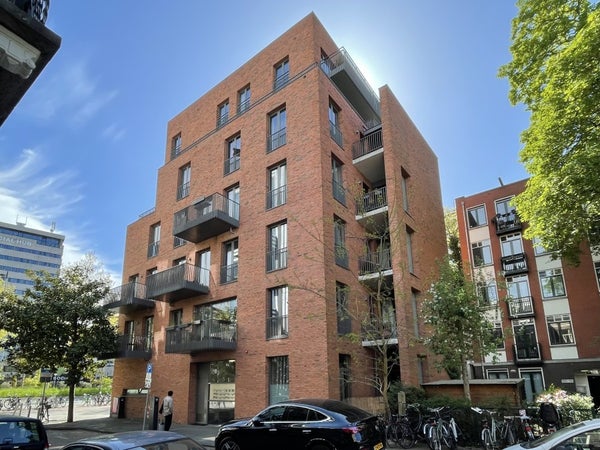 Flat Grensstraat in Amsterdam