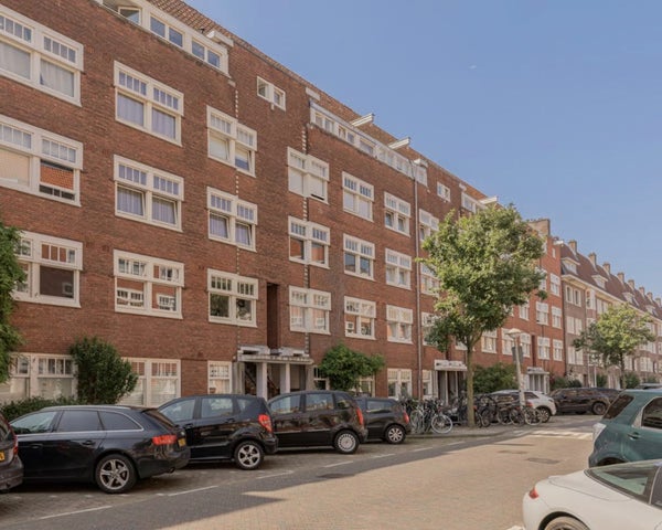 Piso Biesboschstraat en Amsterdam