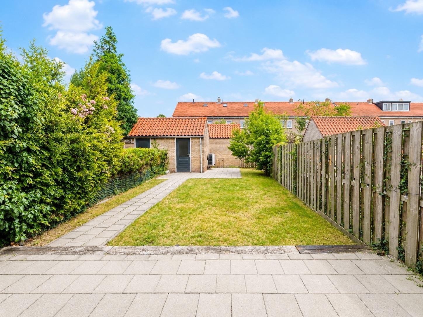 Woning te huur: Paulus Emtinckweg, Diemen