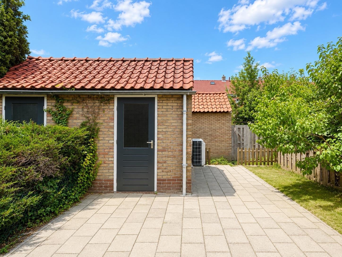 Woning te huur: Paulus Emtinckweg, Diemen