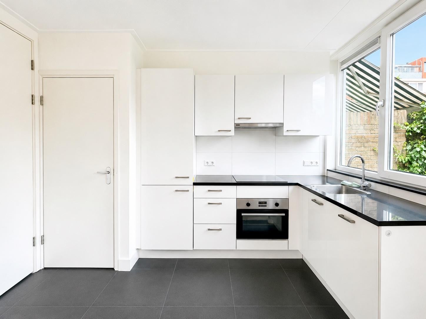 Woning te huur: Paulus Emtinckweg, Diemen
