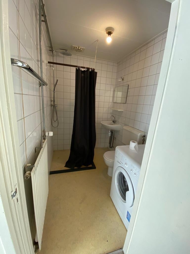 Studio te koop: Zuidergrachtswal 24B, Leeuwarden