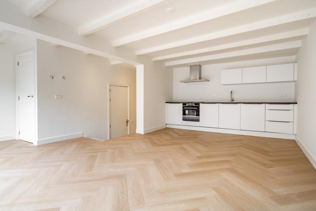 Flat Van Woustraat 14 1