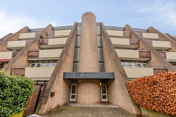 De Rozentuin 15 in Eindhoven