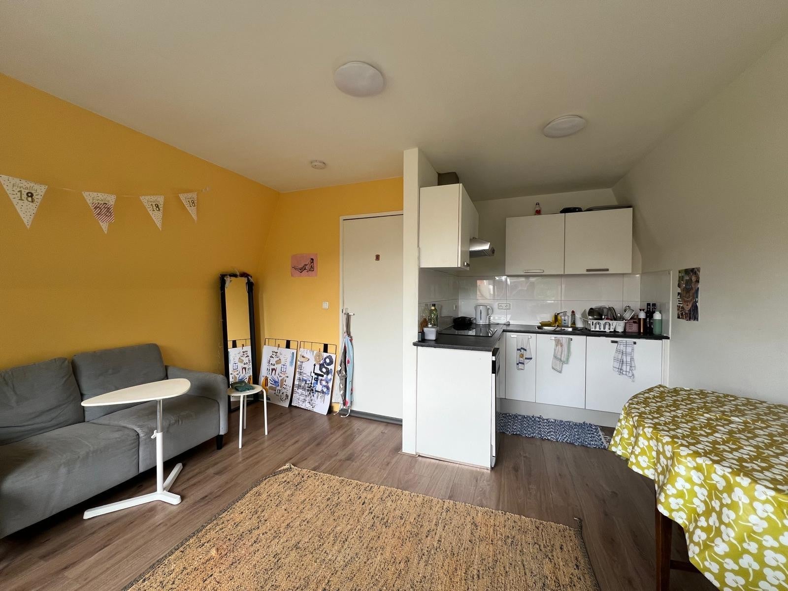 Flat Nieuwe Blekerstraat