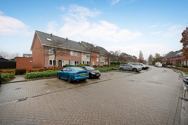 Huis Hendrik IJzerbrootlaan in Almere