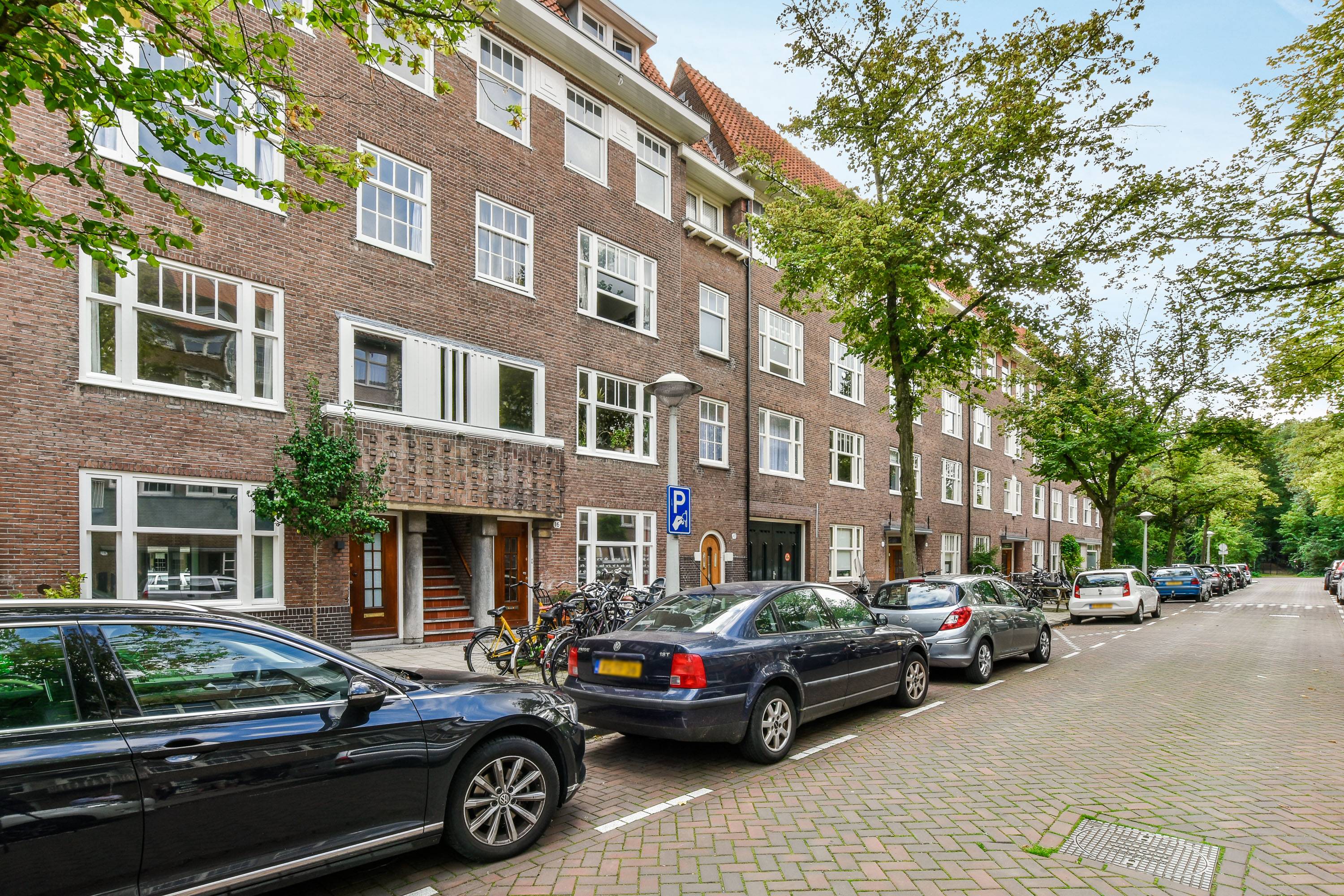 Appartement Sassenheimstraat 16 H in Amsterdam