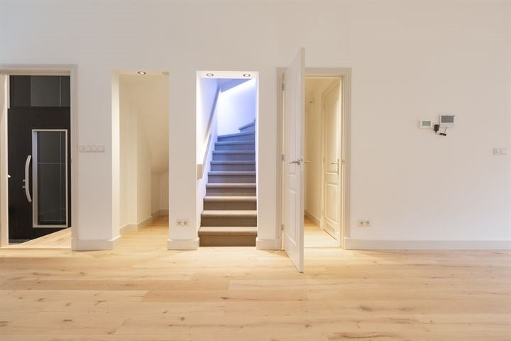 Appartement te huur: Celebesstraat 49E, 'S-Gravenhage