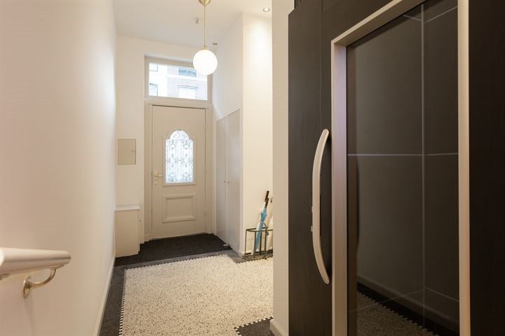 Appartement te huur: Celebesstraat 49E, 'S-Gravenhage