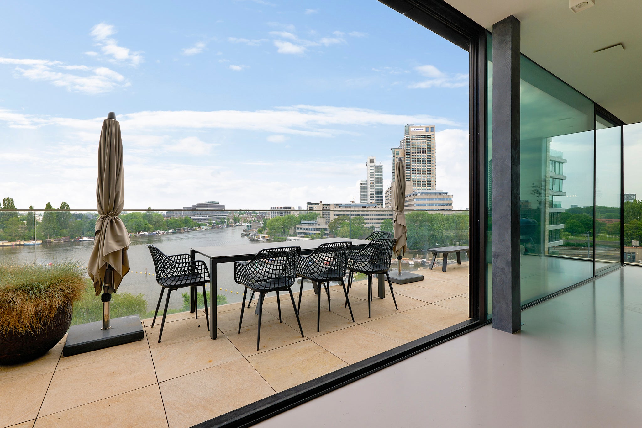 Flat Amstelbeststraat 2 T