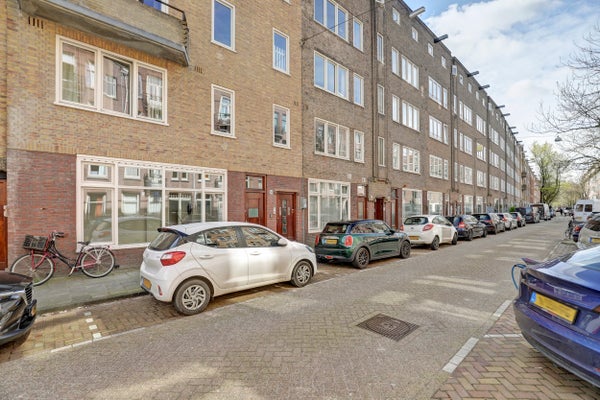 Flat Cornelis Trooststraat in Amsterdam