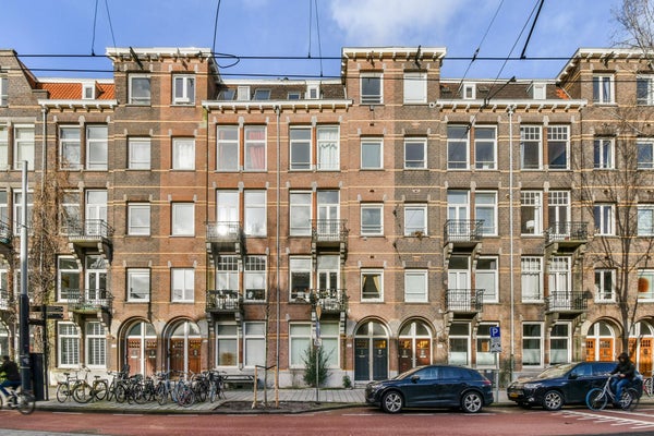 Appartement Sarphatistraat in Amsterdam