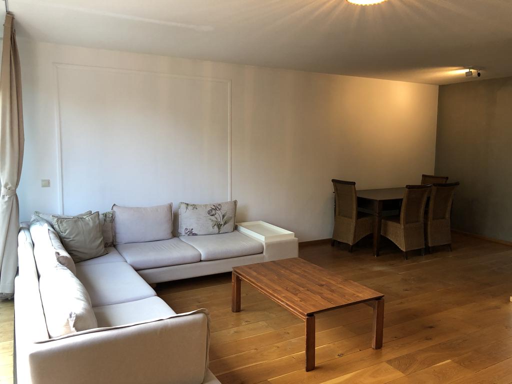 Tussenwoning te huur: Bezembinderstraat 14, Delfgauw