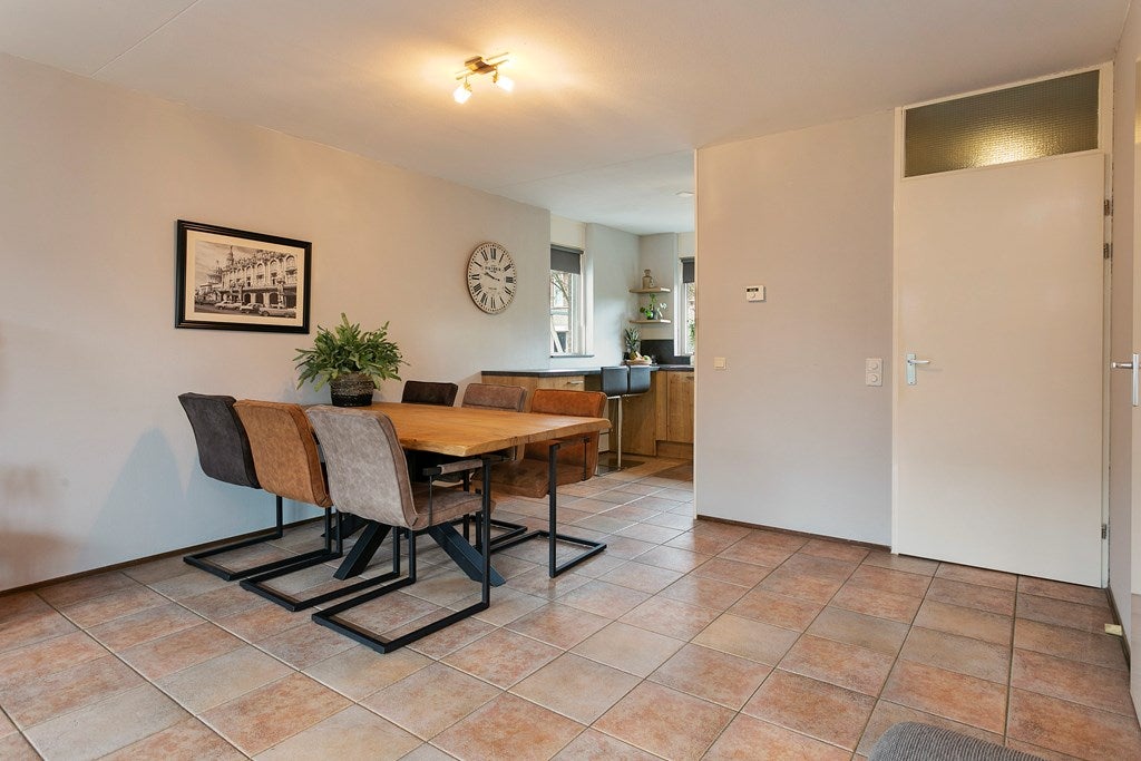 Tussenwoning te koop: Mattenbies 16, Terheijden