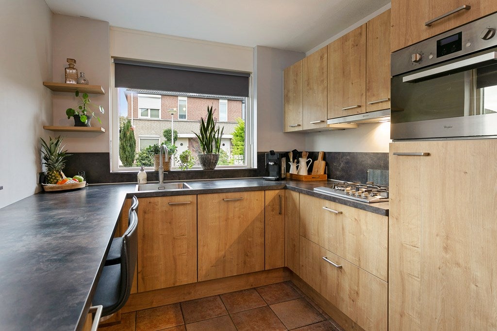 Tussenwoning te koop: Mattenbies 16, Terheijden