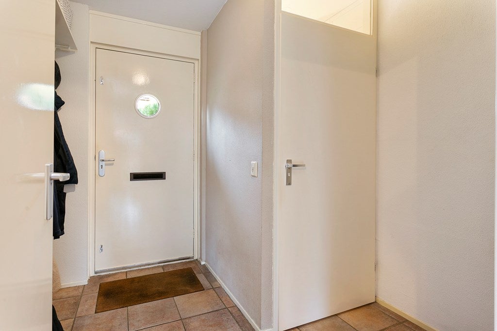 Tussenwoning te koop: Mattenbies 16, Terheijden