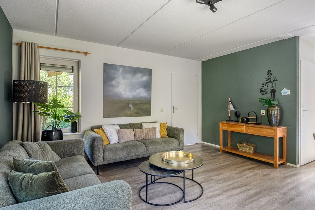 Vrijstaande woning te koop: Binnenweg 12-79, Paasloo