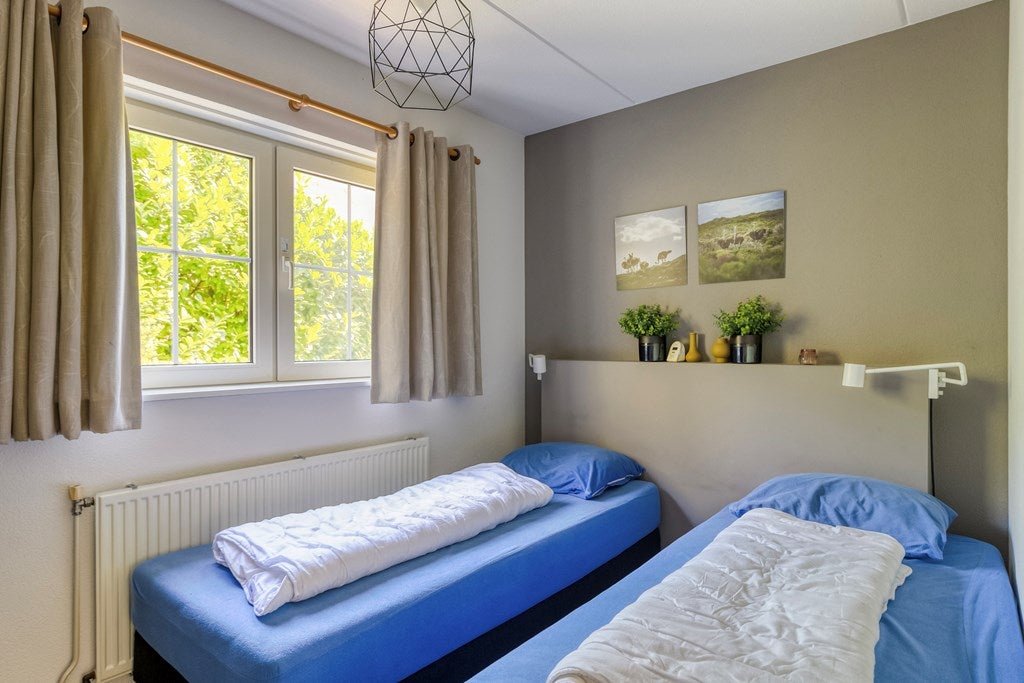 Vrijstaande woning te koop: Binnenweg 12-79, Paasloo