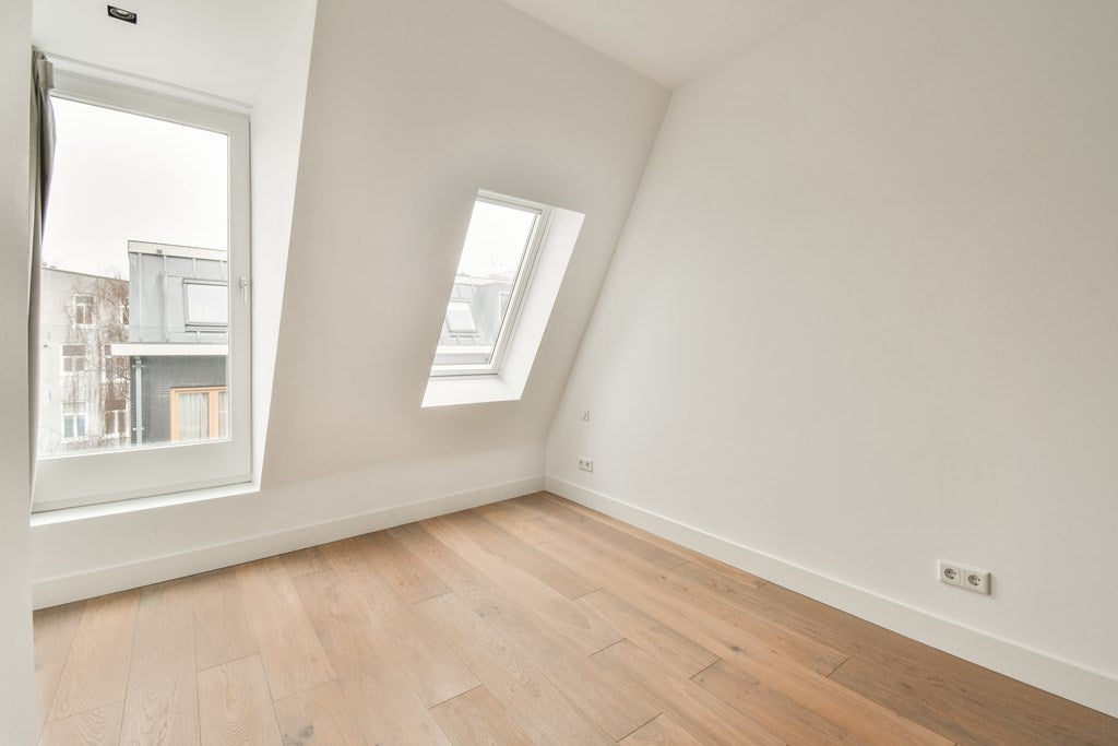Appartement te huur: Sint Willibrordusstraat 105E, Amsterdam