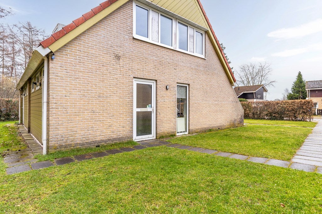 Woning te huur: Heuvelweg 15-17, Vlagtwedde