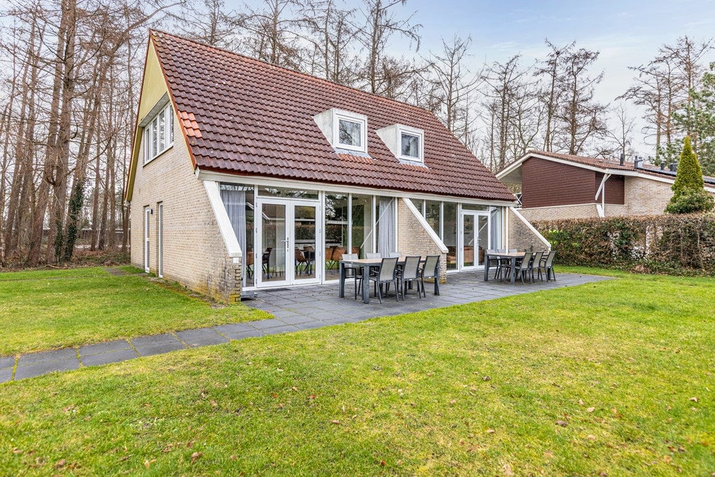 Woning te huur: Heuvelweg 15-17, Vlagtwedde