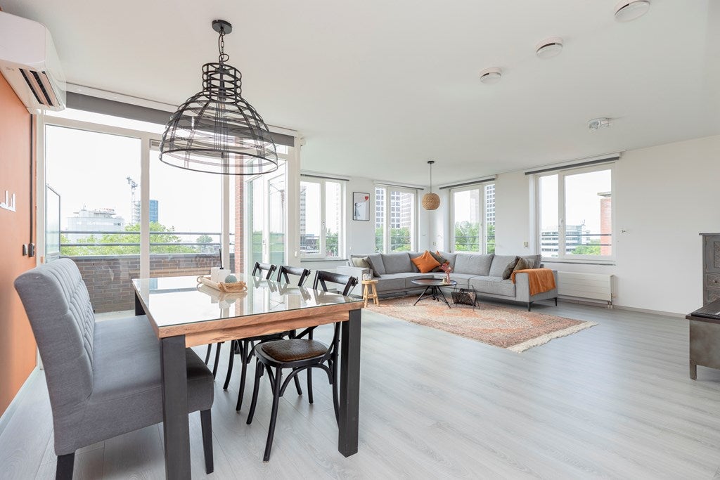 Appartement Piet Paaltjensplein 82 in Rotterdam