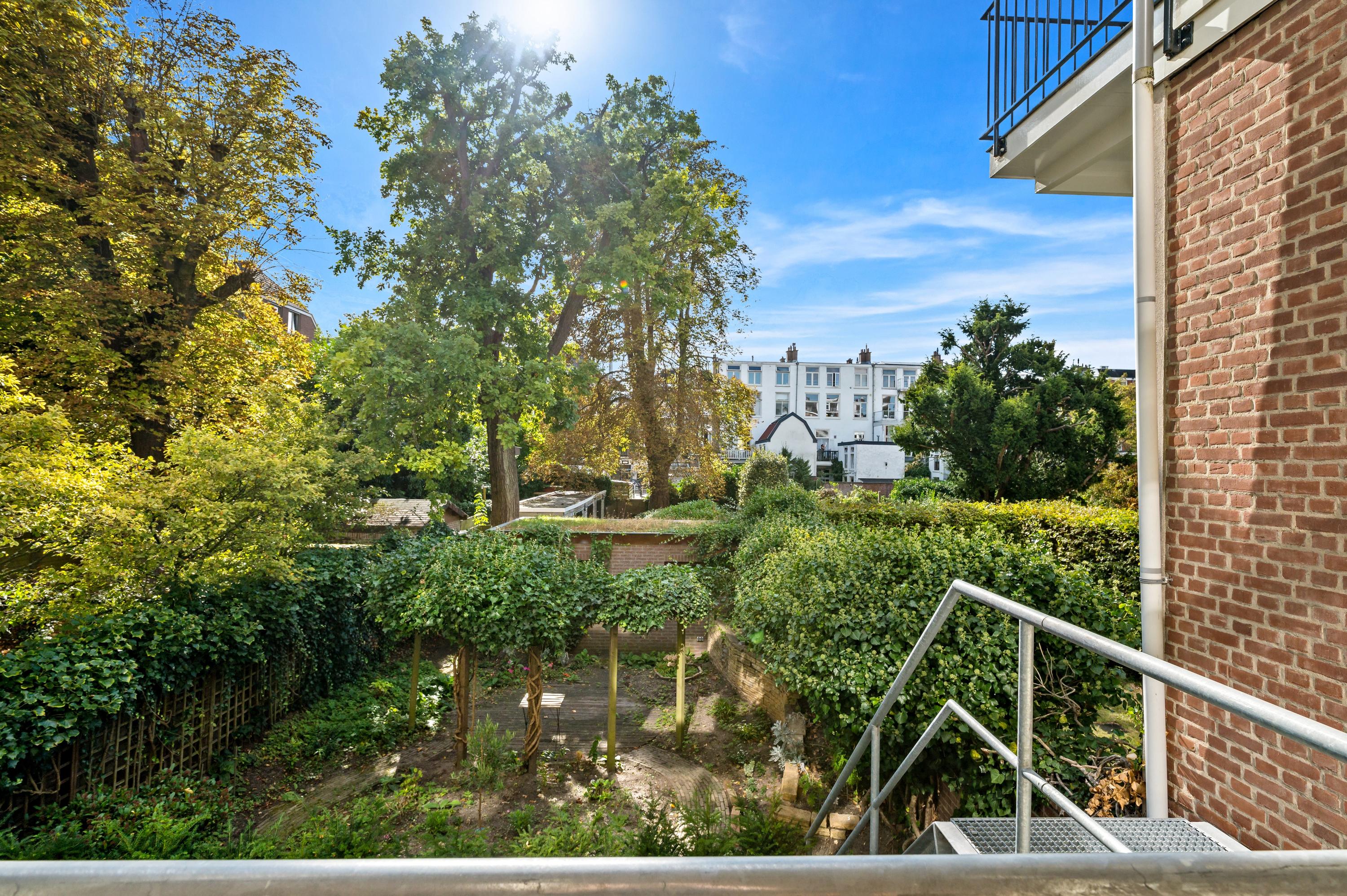 Appartement te huur: Koninginnegracht 41A, 'S-Gravenhage