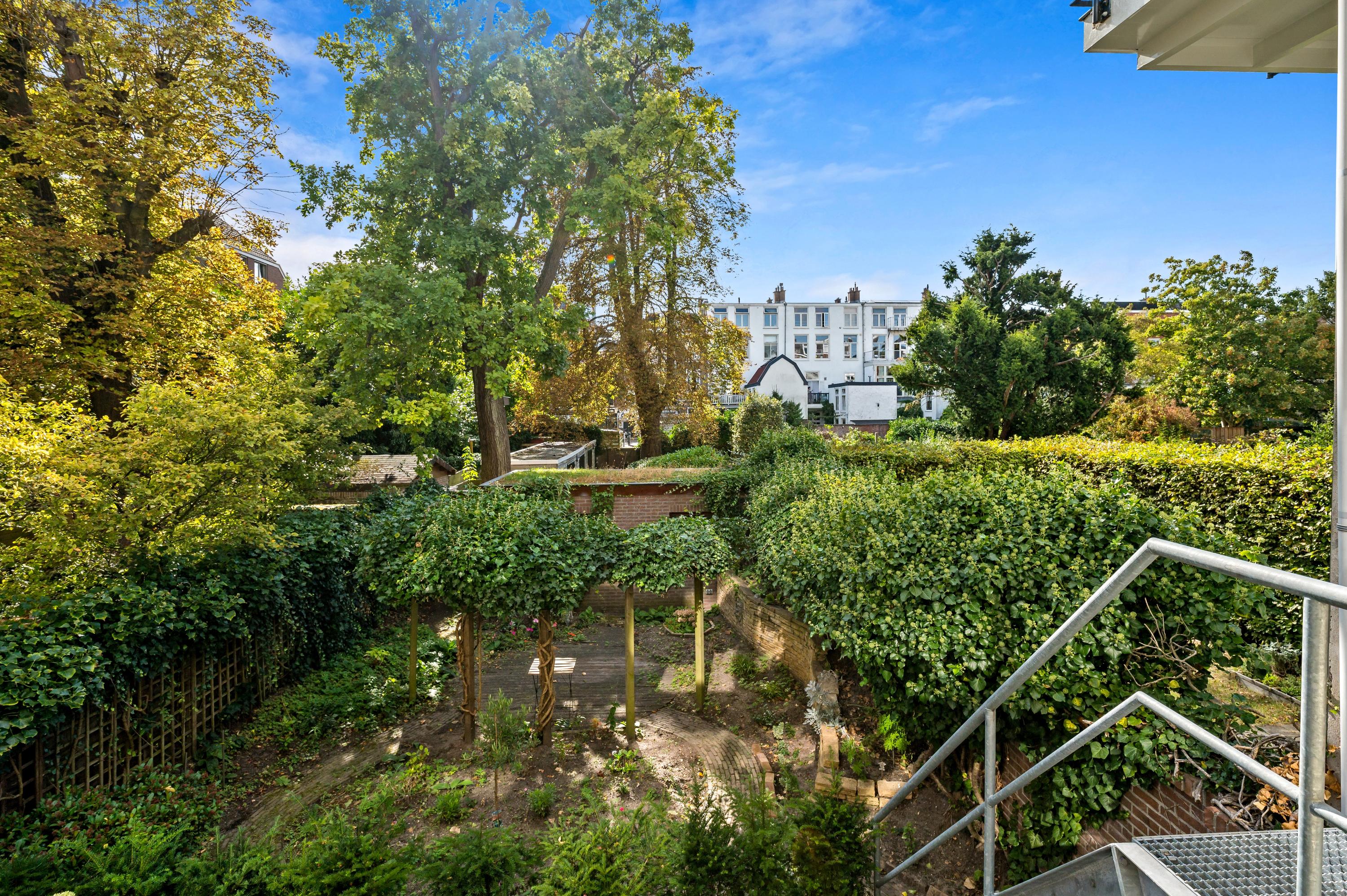 Appartement te huur: Koninginnegracht 41A, 'S-Gravenhage