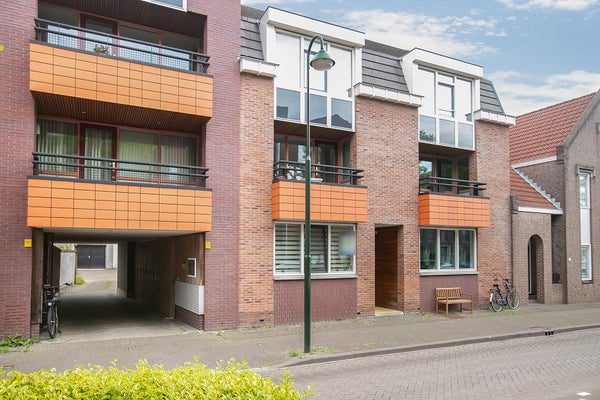 vrije-sector-woningen te huur op Raam