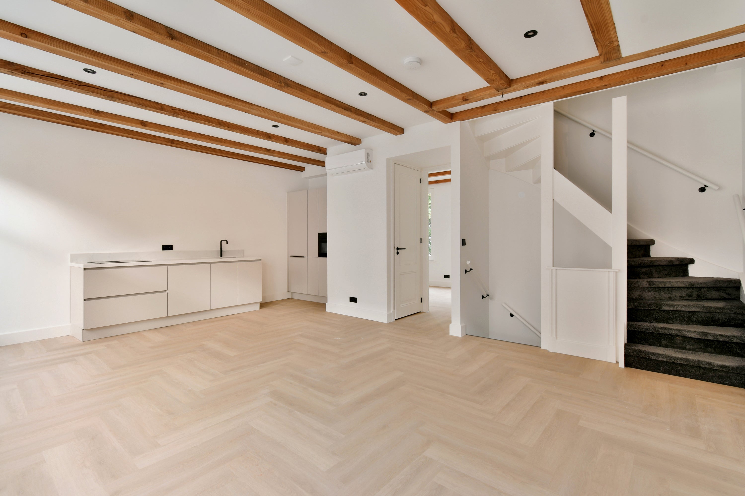 Appartement te huur: Tuinstraat 162C, Amsterdam