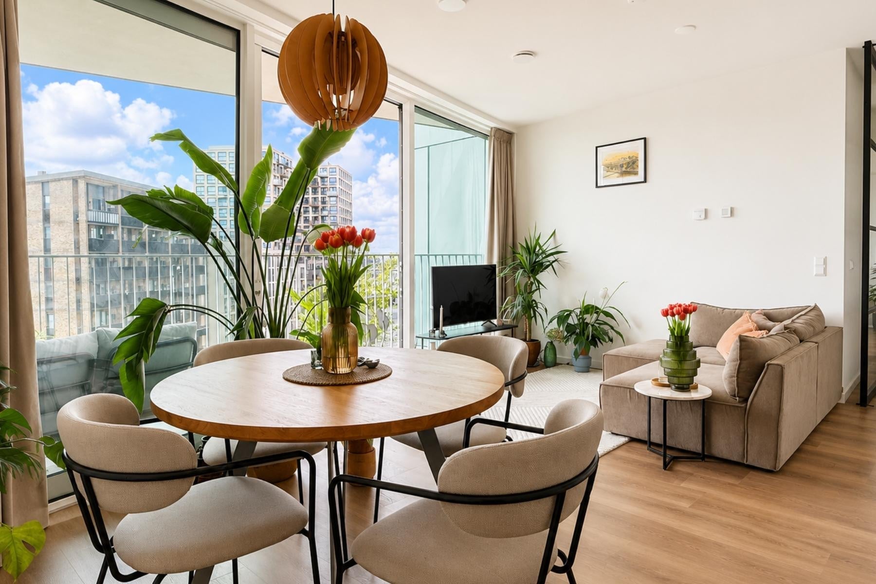 Appartement Conny Stuartstraat in Amsterdam
