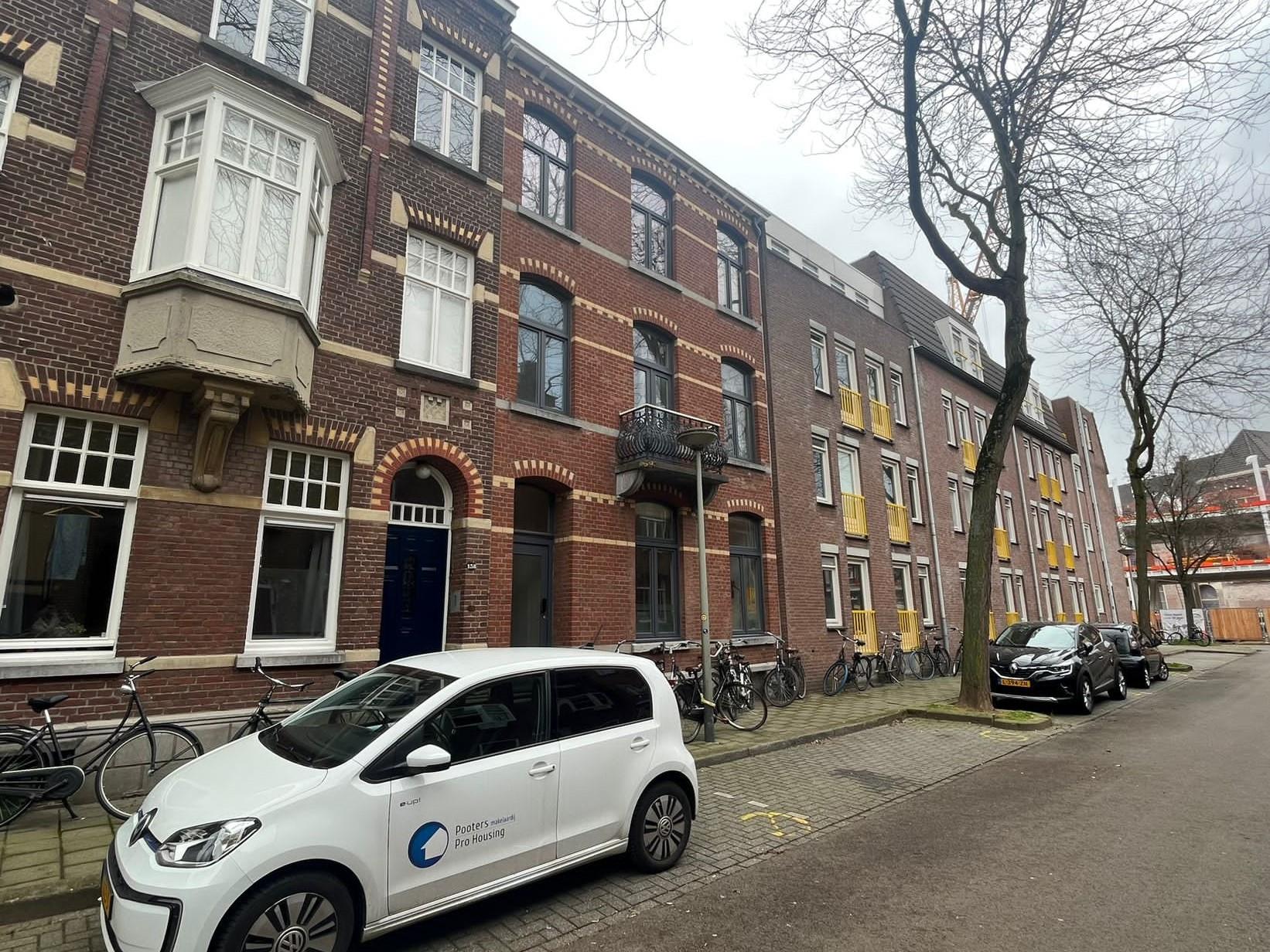 Flat Lyonnetstraat