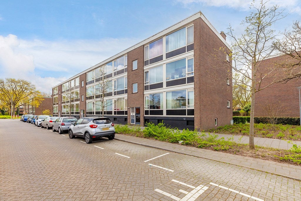 Appartement Van Wijngaardenlaan 68 in Rotterdam