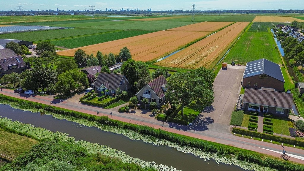 Huis Zuideinde 2 in Zevenhuizen