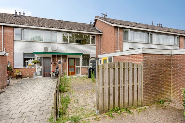 Huis Oldenhof 76 in Driel