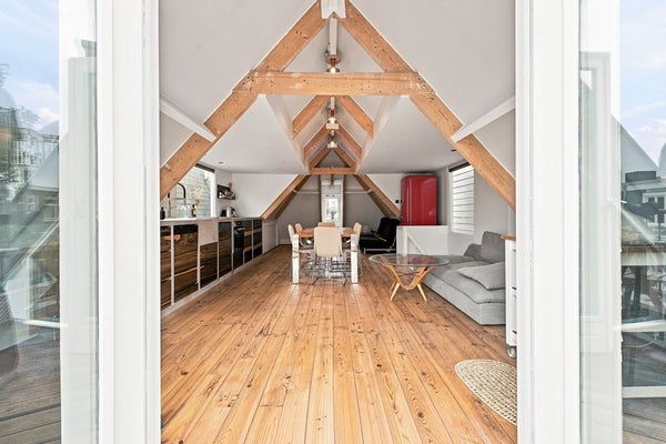 Appartement Cornelis Anthoniszstraat 28 in Amsterdam