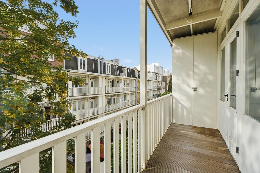 Appartement te huur: Cornelis Anthoniszstraat 28, Amsterdam