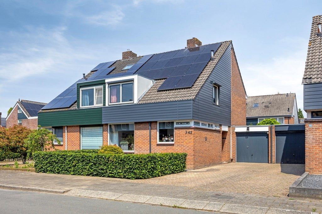 Huis Waalkant 42 in Ochten