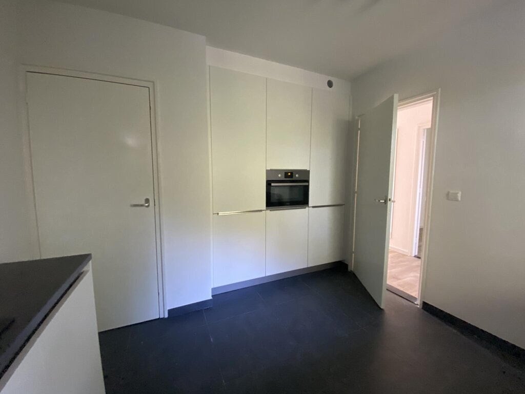 Appartement te huur: Sint Annalaan 66C, Maastricht