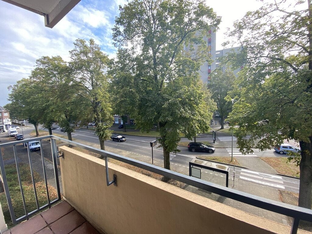 Appartement te huur: Sint Annalaan 66C, Maastricht