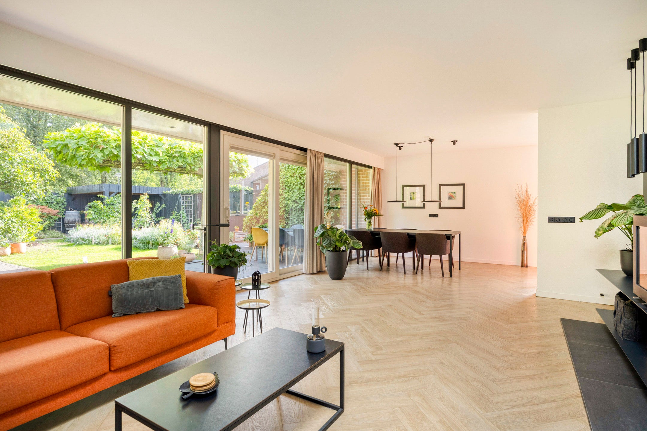 Hoekwoning te koop: Wildenborg 79, Barneveld