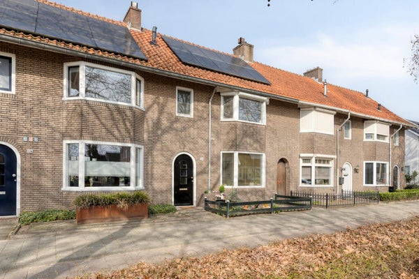Huis Bakelsedijk 126 in Helmond