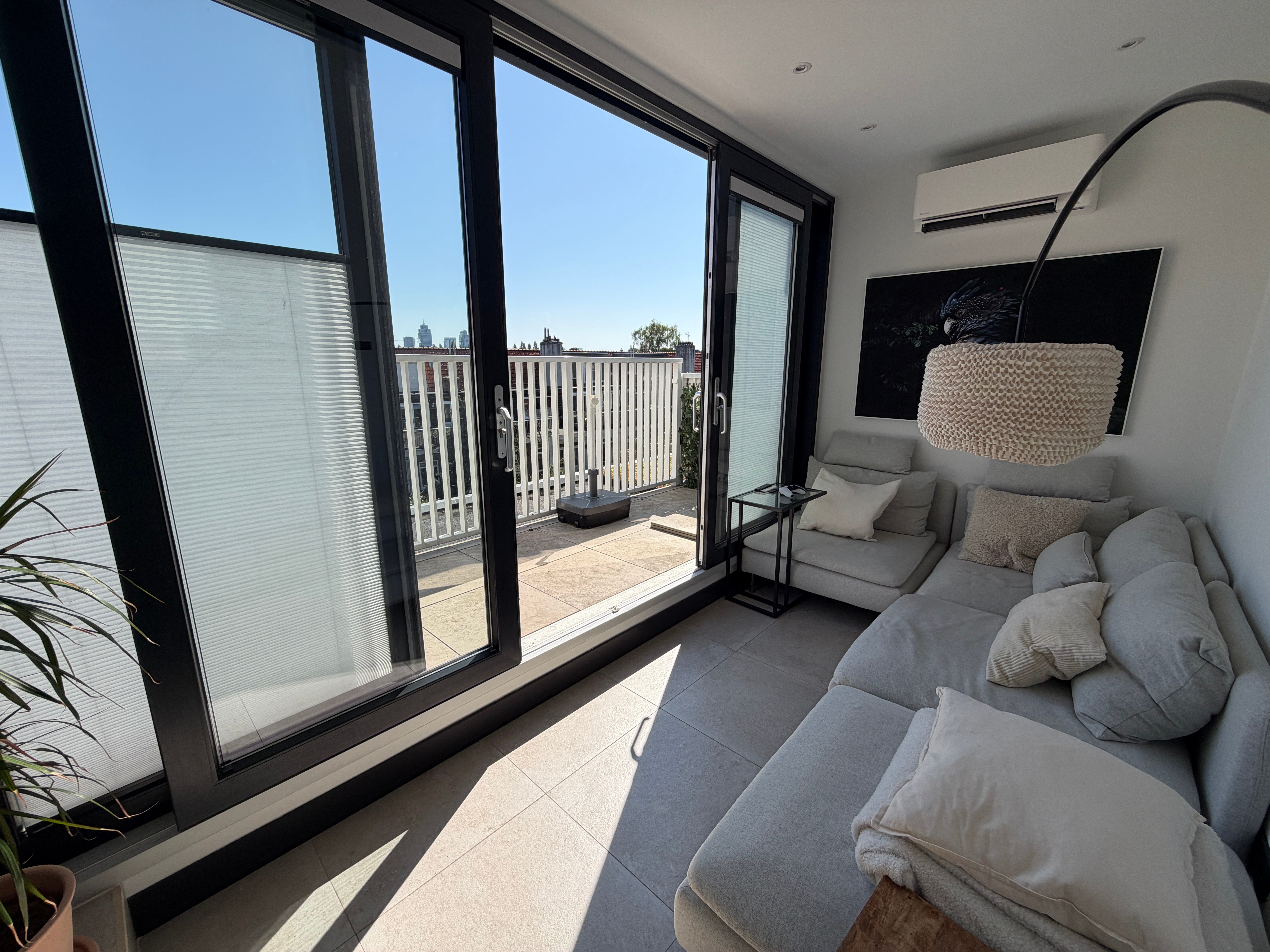 Woning te huur: Europaplein, Amsterdam